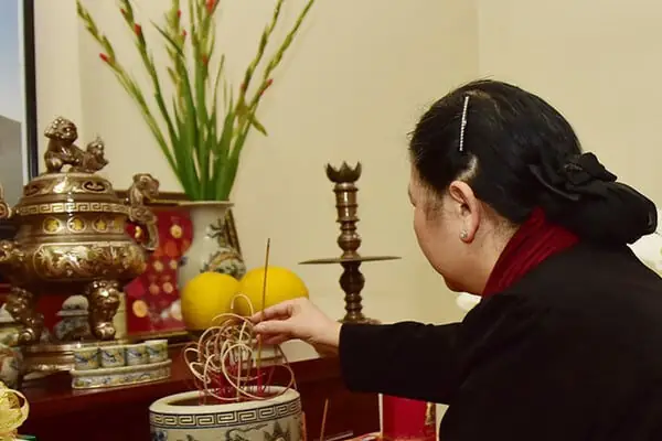 Cúng Mùng 1 Vào Giờ Nào Để Rước Lộc Vào Nhà, Tránh Hạn Xấu?