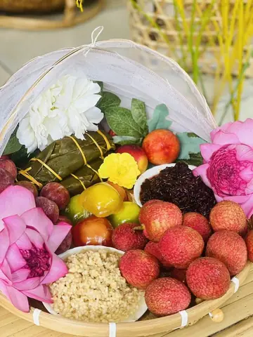 Cúng Mùng 5 Tháng 5: Nên Làm Lễ Trong Nhà Hay Ngoài Sân Để Đón May Mắn?