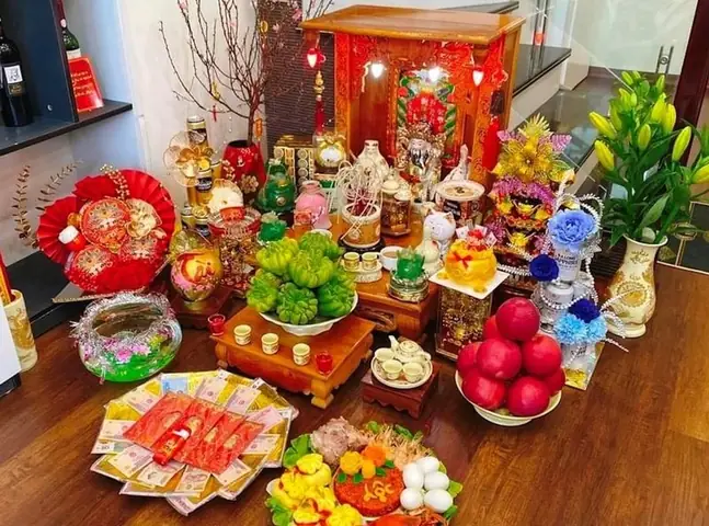 Cúng Mùng 9: Nên Thực Hiện Trong Nhà Hay Ngoài Sân? Giải Đáp Chi Tiết Cho Người Kinh Doanh