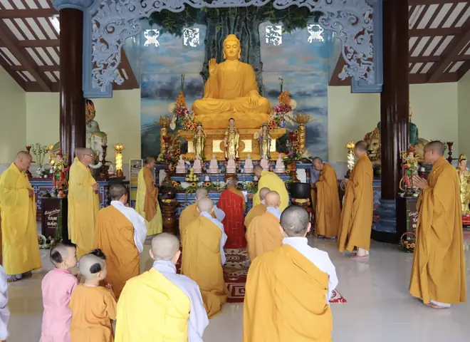 Sông Cầu: Diệu Tịnh Ni Tự Trang Nghiêm Lễ Húy Kỵ Ni ...