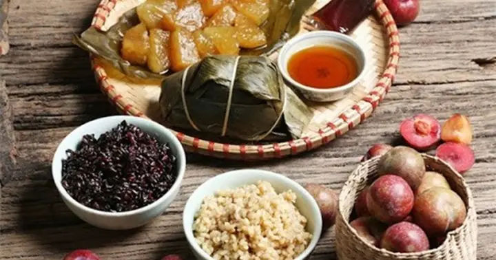 Gợi Ý Khung Giờ Vàng, Mâm Cúng Tết Đoan Ngọ 2025 Đầy Đủ Và Chi ...