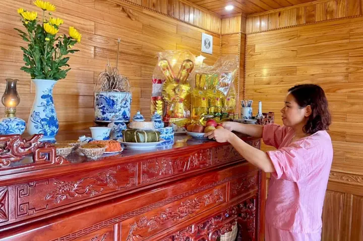 Cúng Ông Táo Đúng Cách: Cẩm Nang Chuẩn Xác Dân Gian Cho Ngày Tết Trọn Vẹn