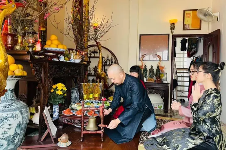 Cúng Ông Táo Đúng Cách: Cẩm Nang Chuẩn Xác Dân Gian Cho Ngày Tết Trọn Vẹn