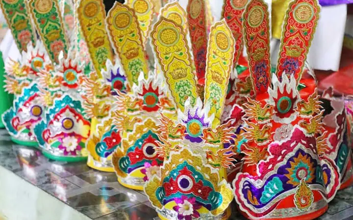 Cẩm Nang Cúng Ông Táo Miền Trung: Những Điểm Đặc Biệt Và Ý Nghĩa Văn Hóa Sâu Sắc