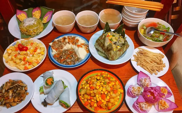 Cẩm Nang Cúng Ông Táo Miền Trung: Những Điểm Đặc Biệt Và Ý Nghĩa Văn Hóa Sâu Sắc