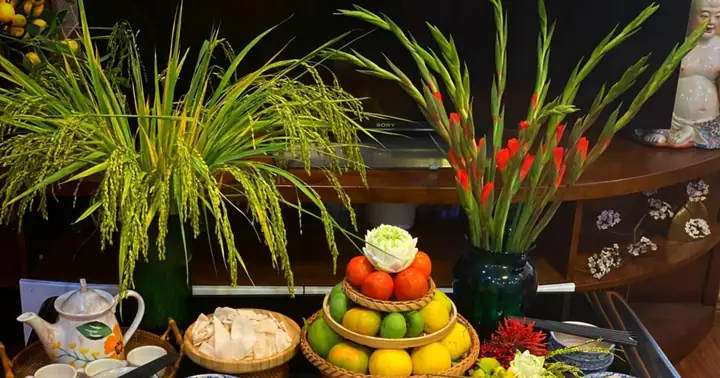 Cẩm Nang Chuẩn Bị Mâm Cúng Phật Ngày Mùng 1: Ý Nghĩa, Nghi Thức Và Những Kiến Thức Tâm Linh Cần Biết