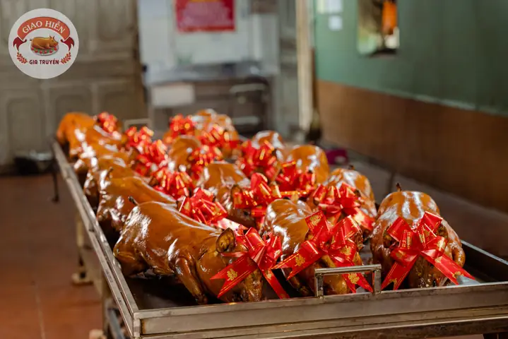 Heo Quay Cúng Rằm Tháng 7 - Đặt Mua Tại Giao Hiền Thịt Quay