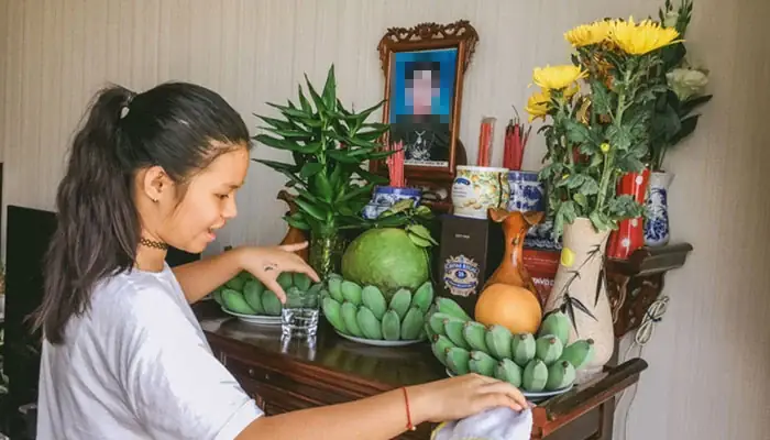 Cẩm Nang Bài Cúng Rút Chân Hương Chuẩn Phong Tục Và Tránh Điều Kiêng Kỵ