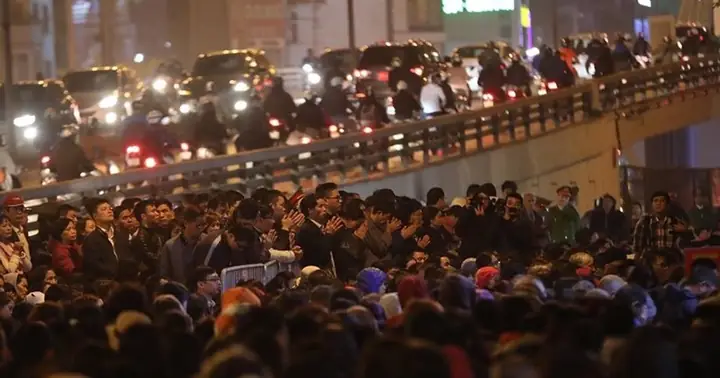 Chen Lấn Để Dâng Sao Giải Hạn: Có Giải Được Hạn?