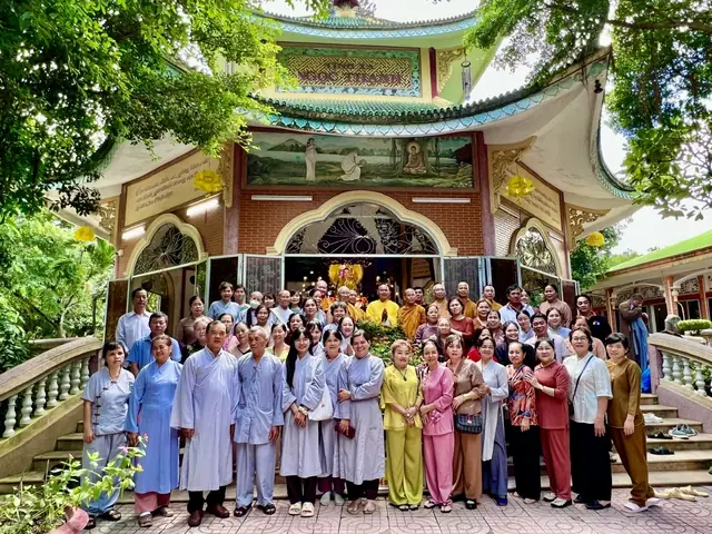 Pghbc - Chư Tăng Chùa Thiên Trì, Chùa Liên Hoa (xã ...