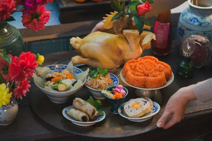 Cẩm Nang Tạ Mộ Ngày Tết: Ý Nghĩa, Lễ Vật Và Quy Trình Chuẩn Dành Cho Gia Đình Việt