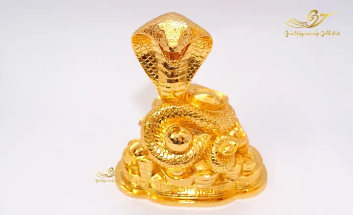 Tử Vi Tuổi Đinh Tỵ 1977 Nữ Mạng Năm Bính Ngọ 2026