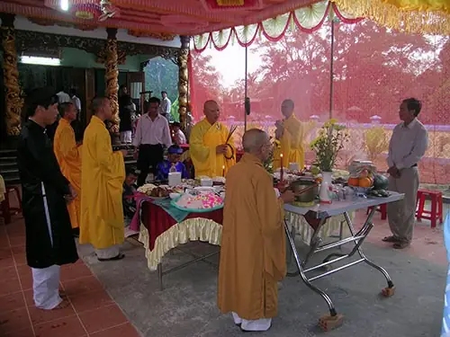 Lễ Vật Cúng Tất Niên - Cúng Gia Tiên Như Thế Nào ? | Báo Pháp Luật ...