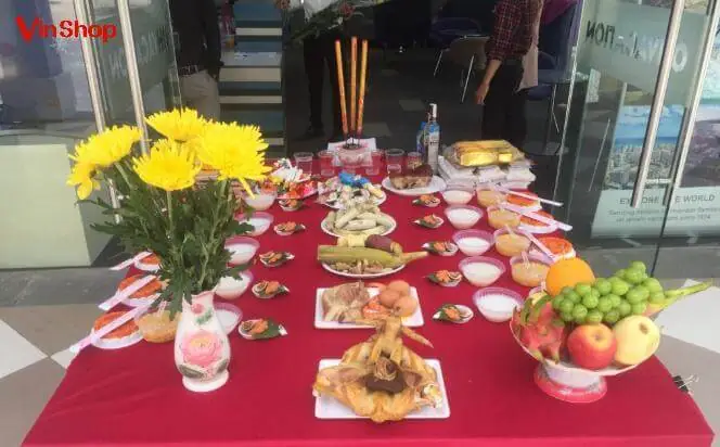 Cẩm Nang Chuẩn Bị Mâm Cúng Tất Niên Cho Cửa Hàng: Quy Trình Chi Tiết Và Ý Nghĩa Sâu Sắc