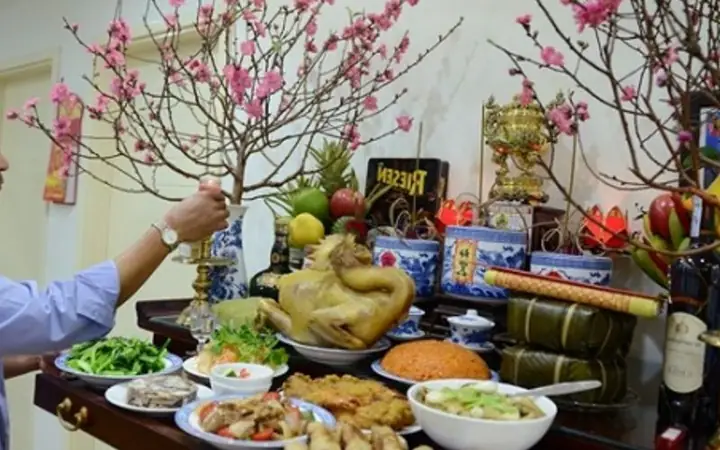 Hướng Dẫn Cách Bày Trí Gà Cúng Đúng Cách