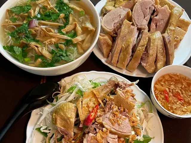 Cúng Tết Đoan Ngọ: Cẩm Nang Chi Tiết Từ A-z Cho Gia Đình Việt