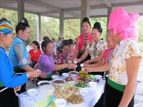 Độc Đáo Phong Tục Ăn Tết Của Người Thái Vùng Mường Lò | Báo Ảnh ...