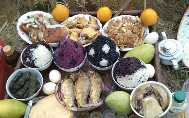 Cẩm Nang Chuẩn Bị Mâm Cúng Tết Thanh Minh Tại Nhà Và Ngoài Mộ