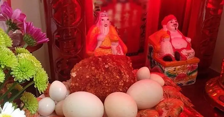 Cách Chuẩn Bị Mâm Cúng Thần Tài Ngày 25 Tháng Chạp Chi Tiết Và Đúng Nhất