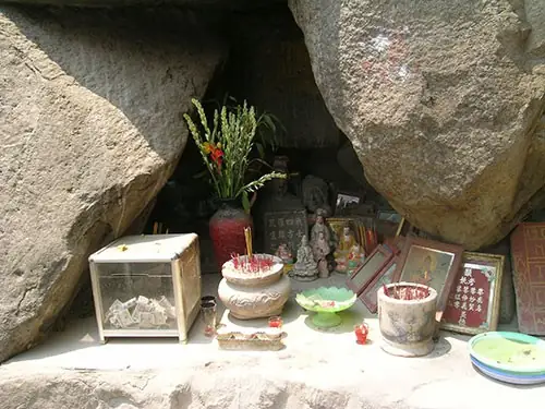 Lễ Vật Cúng Thổ Công Như Thế Nào ? | Báo Pháp Luật Tp. Hồ Chí Minh