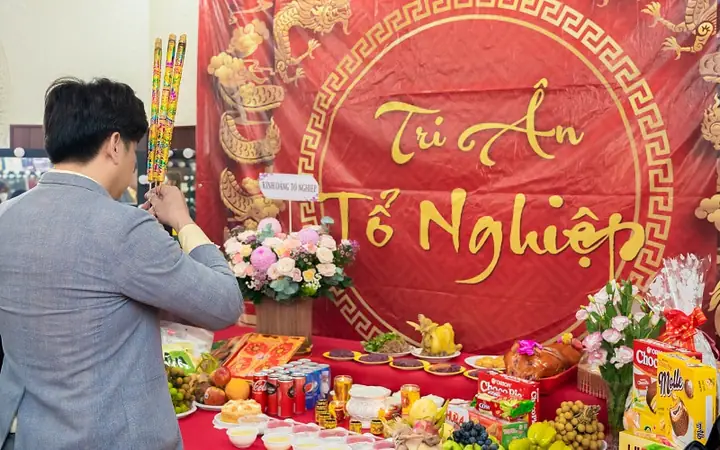 Cẩm Nang Toàn Tập Về Ngày Cúng Tổ Nghề Nail: Ý Nghĩa, Nghi Lễ Và Bài Văn Khấn Chuẩn