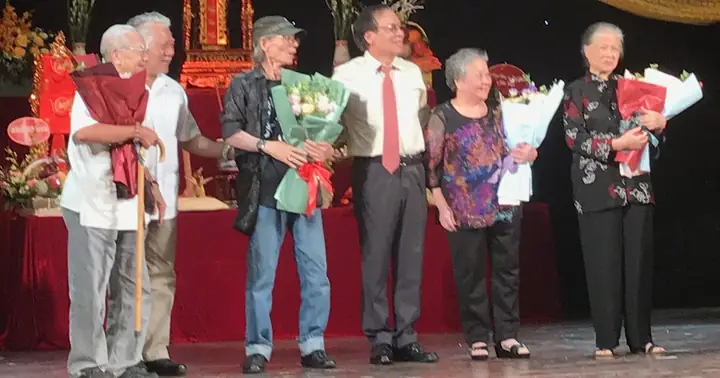 Nghệ Sĩ “mừng Mừng Tủi Tủi” Khi Hội Ngộ Trong Ngày Giỗ Tổ Nghề Sân ...