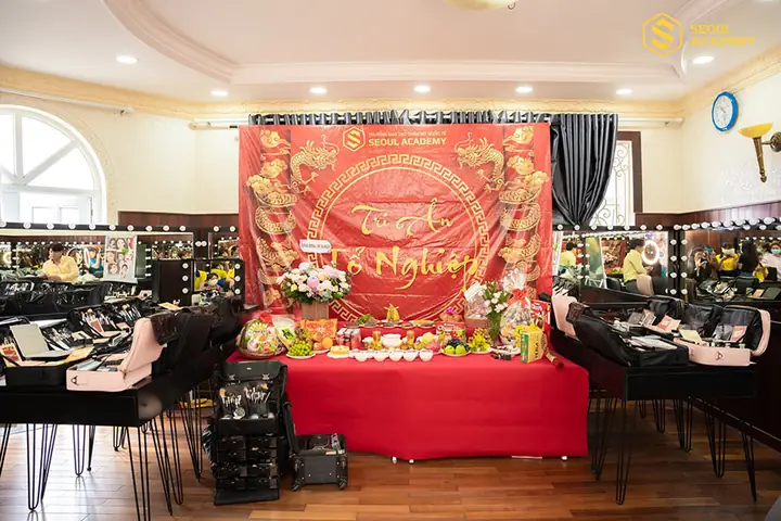 Cẩm Nang Lễ Cúng Tổ Nghề Spa: Ngày Giỗ, Mâm Ngũ Quả Và Văn Khấn Chi Tiết