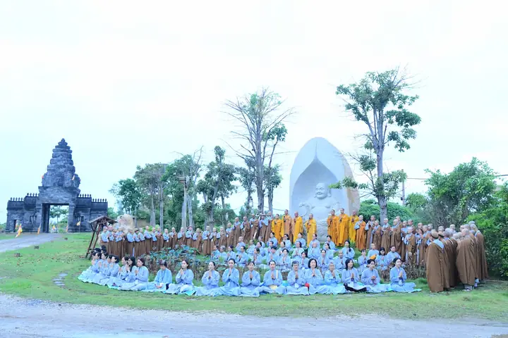 Hùn Phước Cúng Dường Trai Phạn Và Hộ Trì Cho Khóa ...