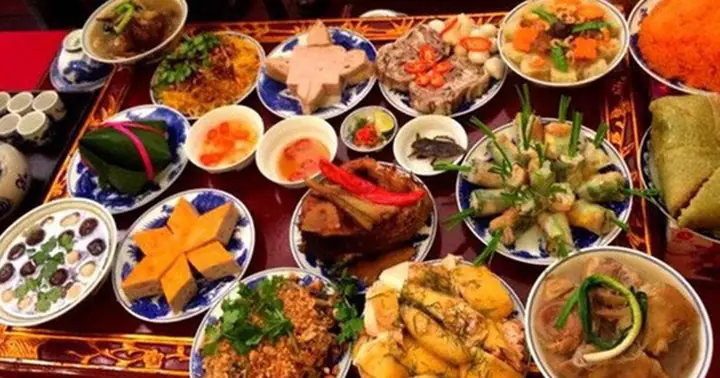 Cúng Giao Thừa: Quy Tắc Vàng Về Thứ Tự Trong Nhà Và Ngoài Trời