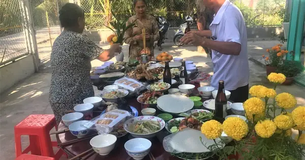 “giải Mã” Tục Cúng Việc Lề Của Người Dân Ngày Mùng 4 Tết