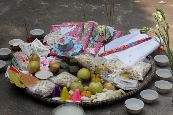 Mâm Cúng Xá Tội Vong Nhân Gồm Những Gì?