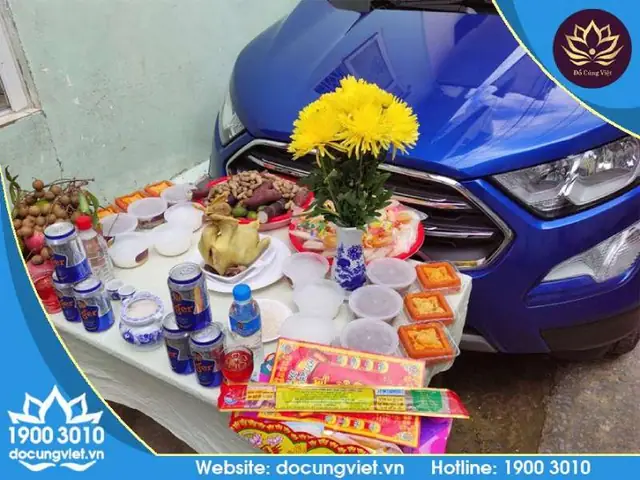 Cúng Xe Mới Trong Nhà Hay Ngoài Sân? Giải Đáp Chi Tiết Cho Người Mới Mua Xe