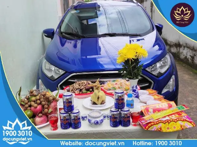 Cúng Xe Mới Trong Nhà Hay Ngoài Sân? Giải Đáp Chi Tiết Cho Người Mới Mua Xe
