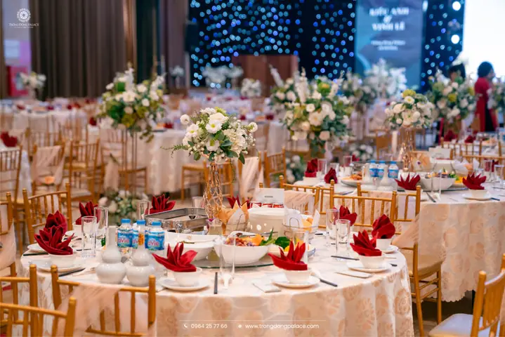 Cách Tổ Chức Đám Cưới Ấm Cúng: Cẩm Nang Chi Tiết Cho Ngày Trọng Đại Đáng Nhớ