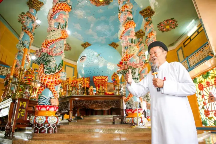 Tìm Hiểu Chi Tiết Về Ngày Cúng Ông Trời Của Đạo Cao Đài