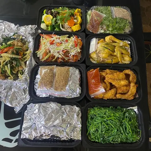 Xu Hướng Cỗ Cúng Rằm Tháng Giêng 2026: Đâu Là Lý Do Set Bánh Ngọt Và Mâm Cỗ Chay Lên Ngôi?