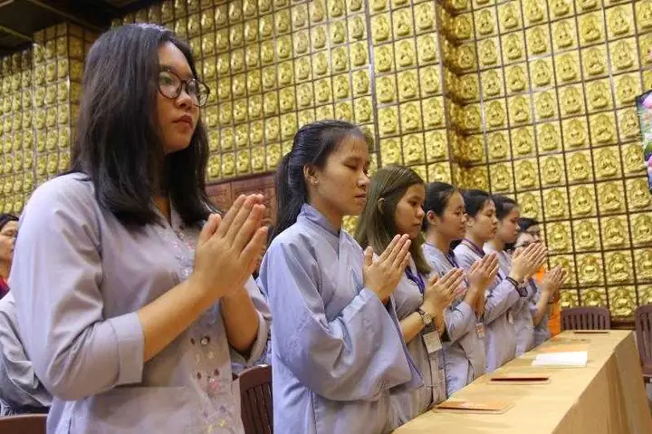 Dạy Cách Cúng Phật