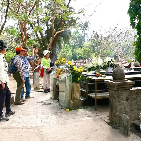 Cẩm Nang Chuẩn Bị Mâm Cúng Chị Sáu Ở Côn Đảo Chi Tiết Và Ý Nghĩa