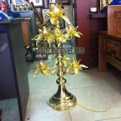 Đèn Hoa Sen Thờ Cúng: Review Chi Tiết Và Ý Nghĩa Phong Thủy Trong Không Gian Tâm Linh