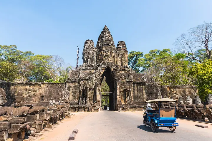 Đền Thờ Cúng Vong Ở Campuchia: Nét Văn Hóa Tâm Linh Đặc Sắc