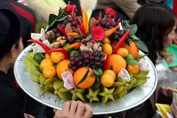 Cẩm Nang Đi Cúng Đền Cô Chín: Lễ Vật, Văn Khấn Và Những Điều Cần Biết