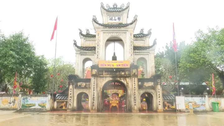 Đi Đền Nưa Ở Triệu Sơn Thì Cúng Lễ Gì?