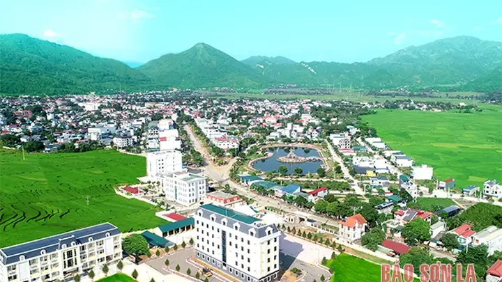 Phát Huy Truyền Thống Cách Mạng, Xây Dựng Phù Yên Ngày Càng ...