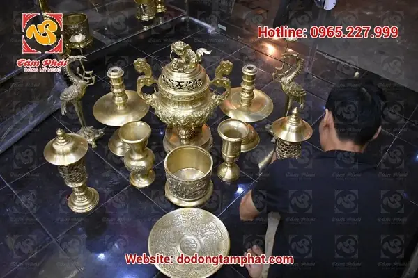 Lý Do Khiến Khách Hàng Ưa Chuộng Đồ Đồng Thờ Cúng Của Tâm Phát