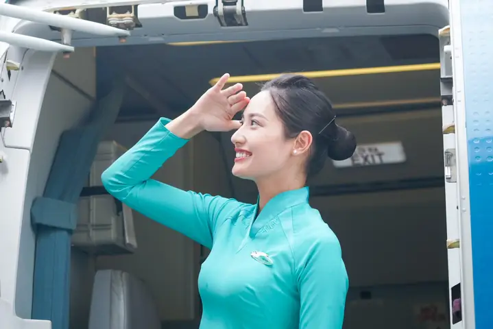 [nụ Cười Dịch Vụ] Hãy Tạo Một Bắt Đầu Tốt Đẹp Bằng Nụ Cười Tỏa Nắng ...