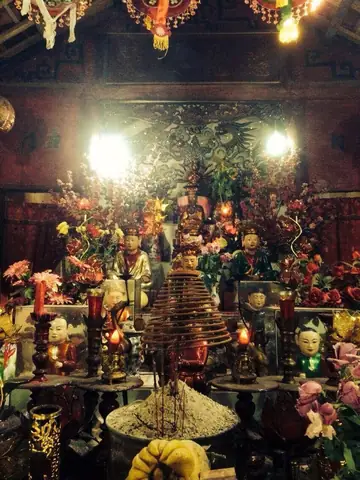 Đồ Cúng Thánh Mẫu Liễu Hạnh: Ý Nghĩa, Lễ Vật Và Nghi Thức Chuẩn Nhất