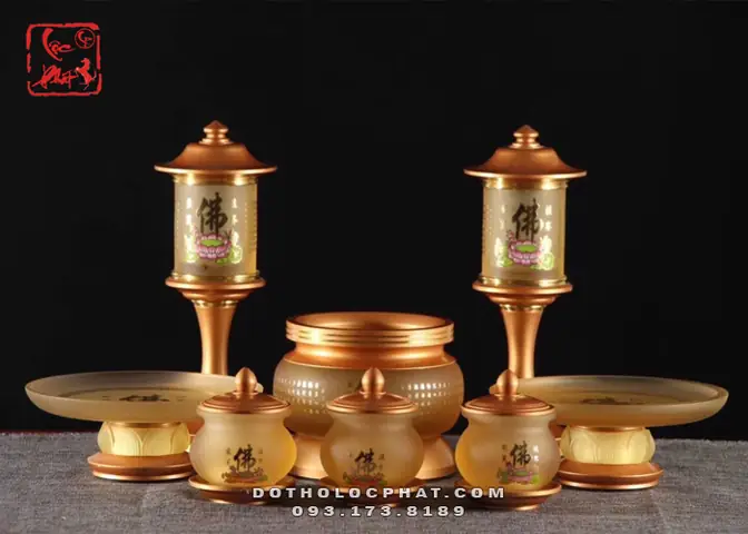 Đánh Giá Chi Tiết: Top 4 Bộ Đồ Thờ Cúng Bằng Lưu Ly Bọc Đồng Cao Cấp