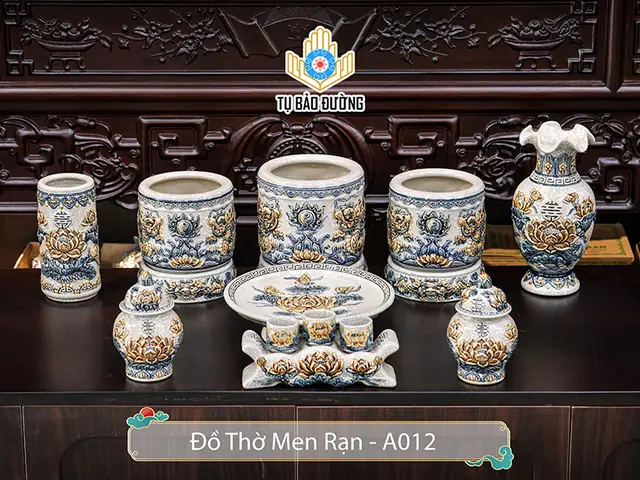 Đánh Giá Chi Tiết Các Loại Đồ Thờ Cúng Bằng Sứ Phổ Biến Hiện Nay