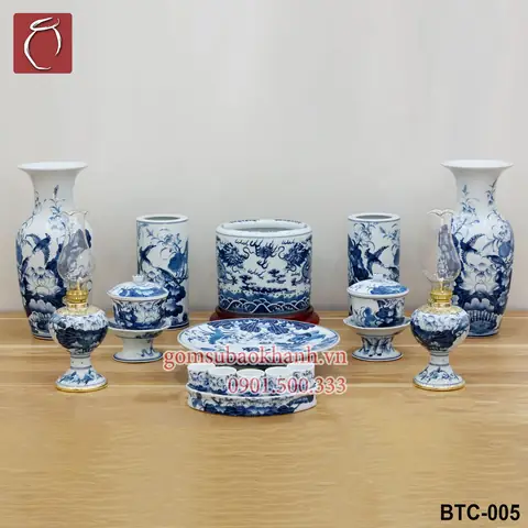 Top 10 Mẫu Đồ Thờ Cúng Men Lam Bát Tràng Đẹp, Uy Tín Nhất