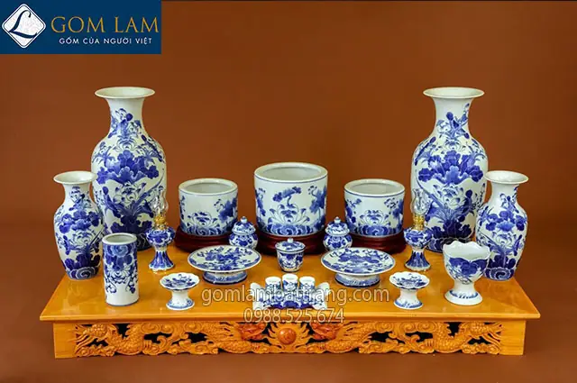 Phân Biệt Đồ Thờ Cúng Bát Tràng Với Hàng Trung Quốc: Cẩm Nang Chi Tiết Cho Người Mua Thông Thái